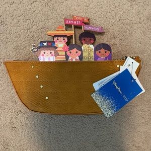 NWT Disney x Danielle Nicole It’s a Small World Crossbody Purse